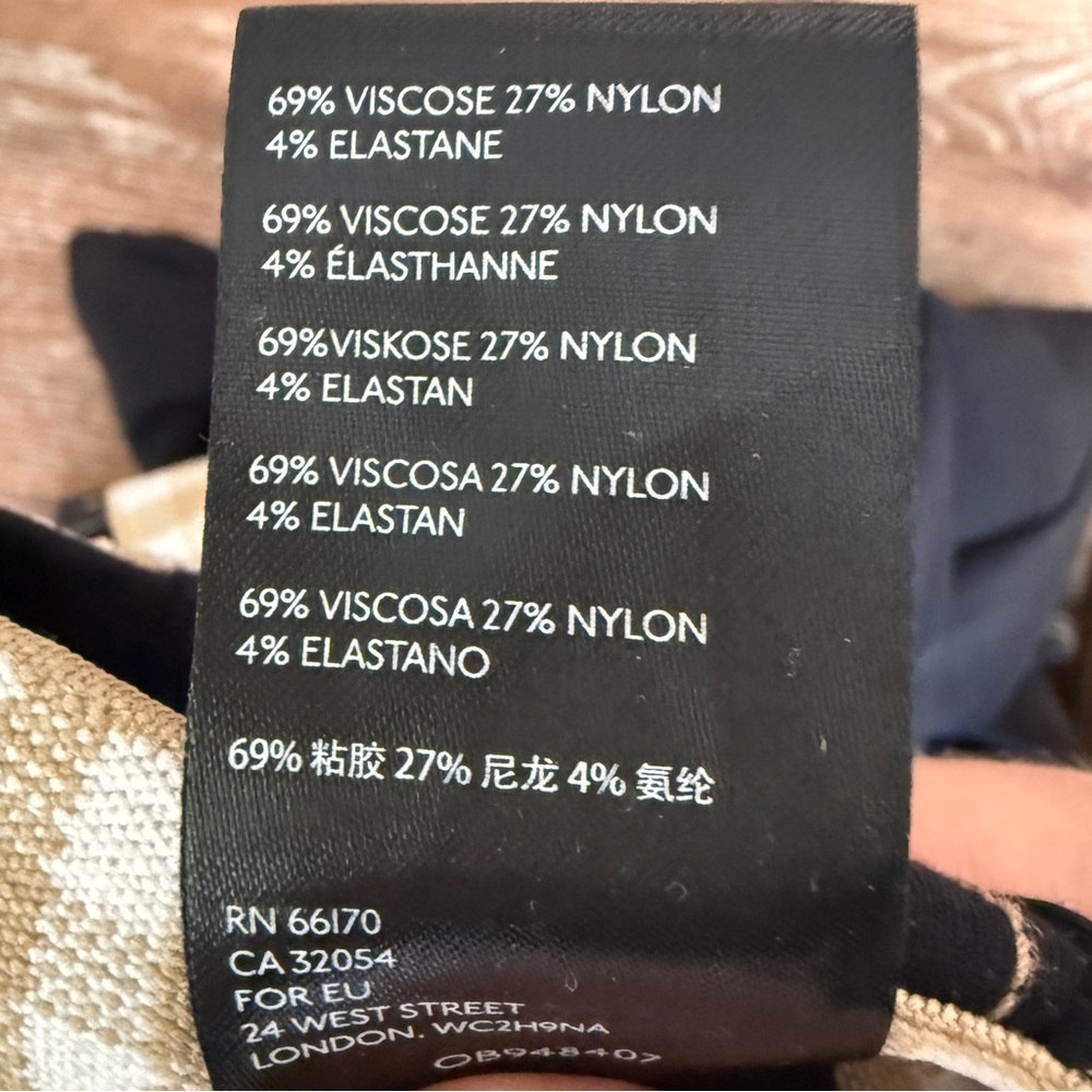 Anthropologie The Essential Women’s Crop Flare Pants / Black and Tan / Size M - Picture 7 of 7